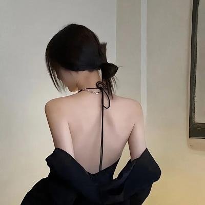 安娜与贝拉